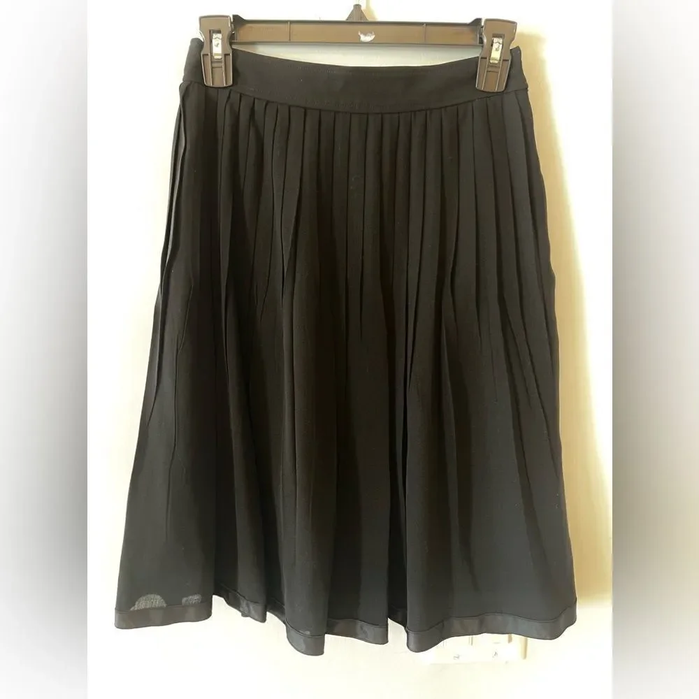 Burberry London Pleated Black Skirt - Size 36